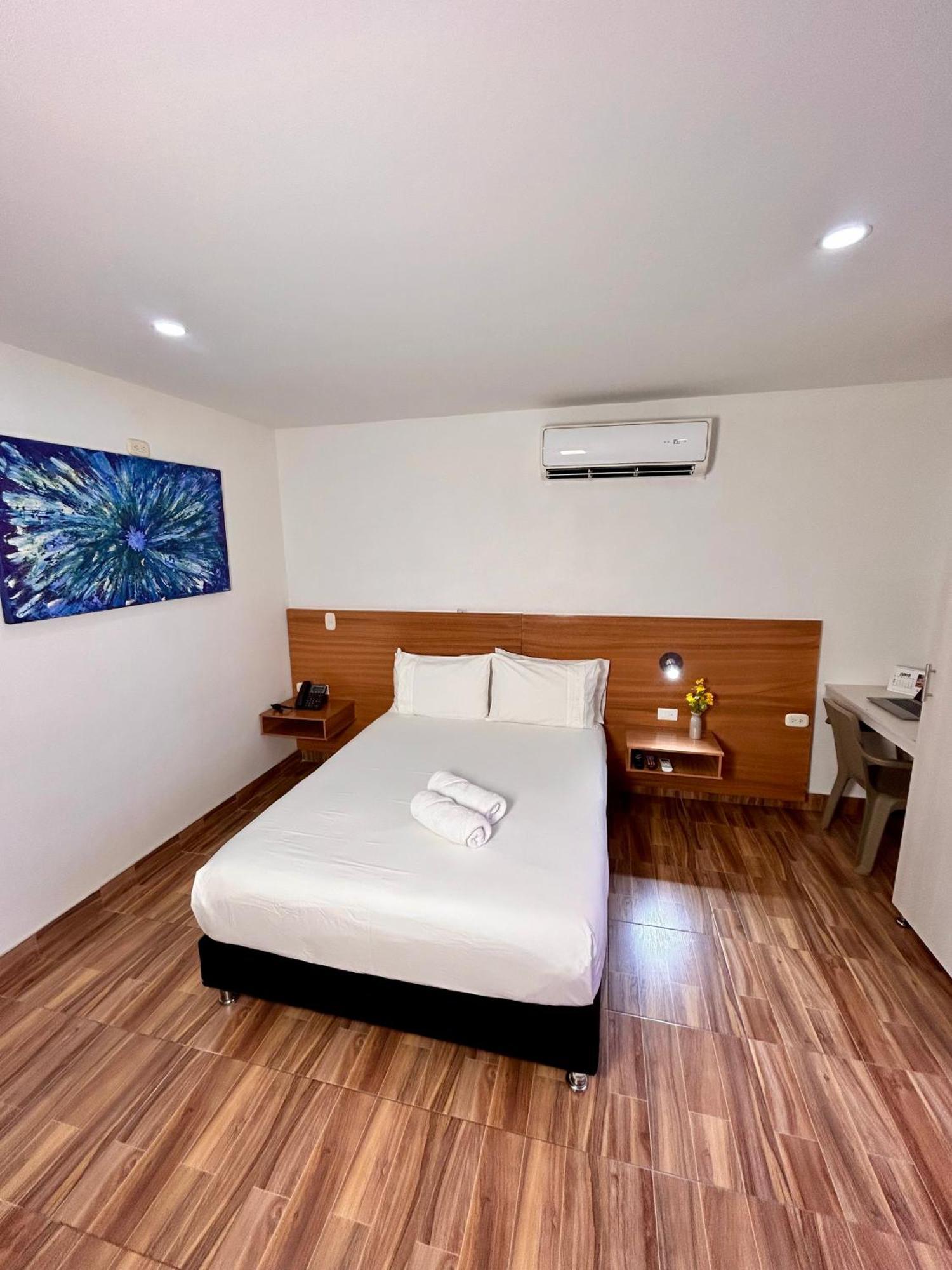 Hotel Berdez Neiva  Zewnętrze zdjęcie